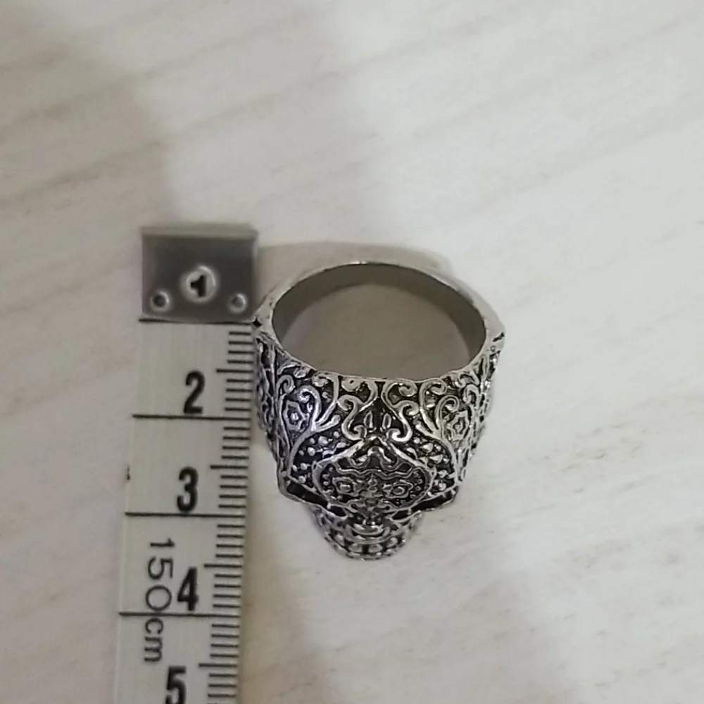 Silver Skull Ring Size 10